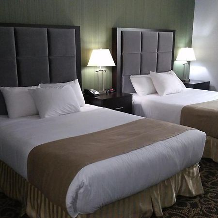 Paradise Inn And Suites Redwater Exteriör bild