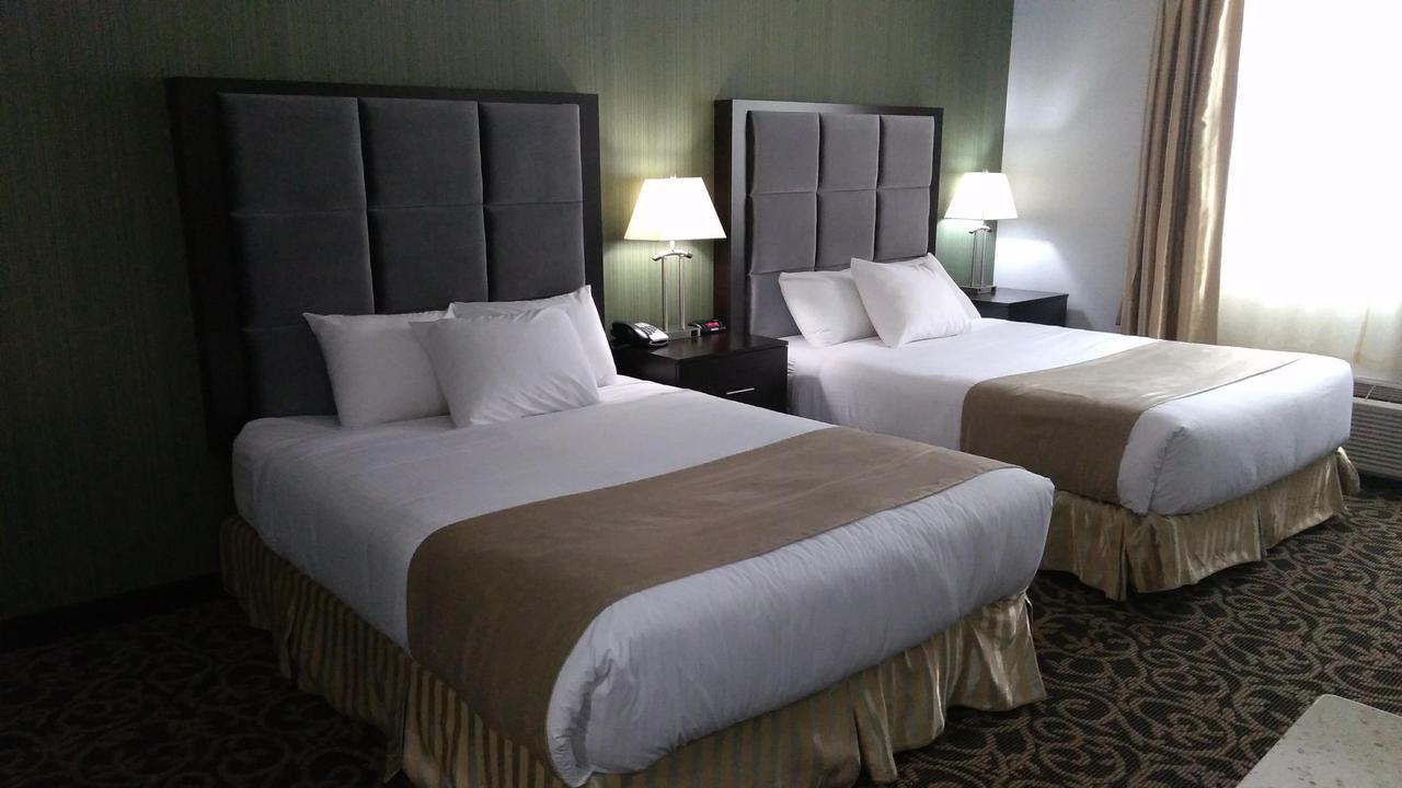 Paradise Inn And Suites Redwater Exteriör bild
